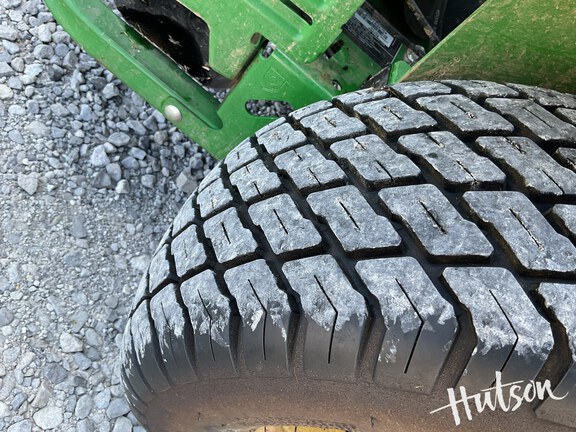 Photo of 2023 John Deere Z515E
