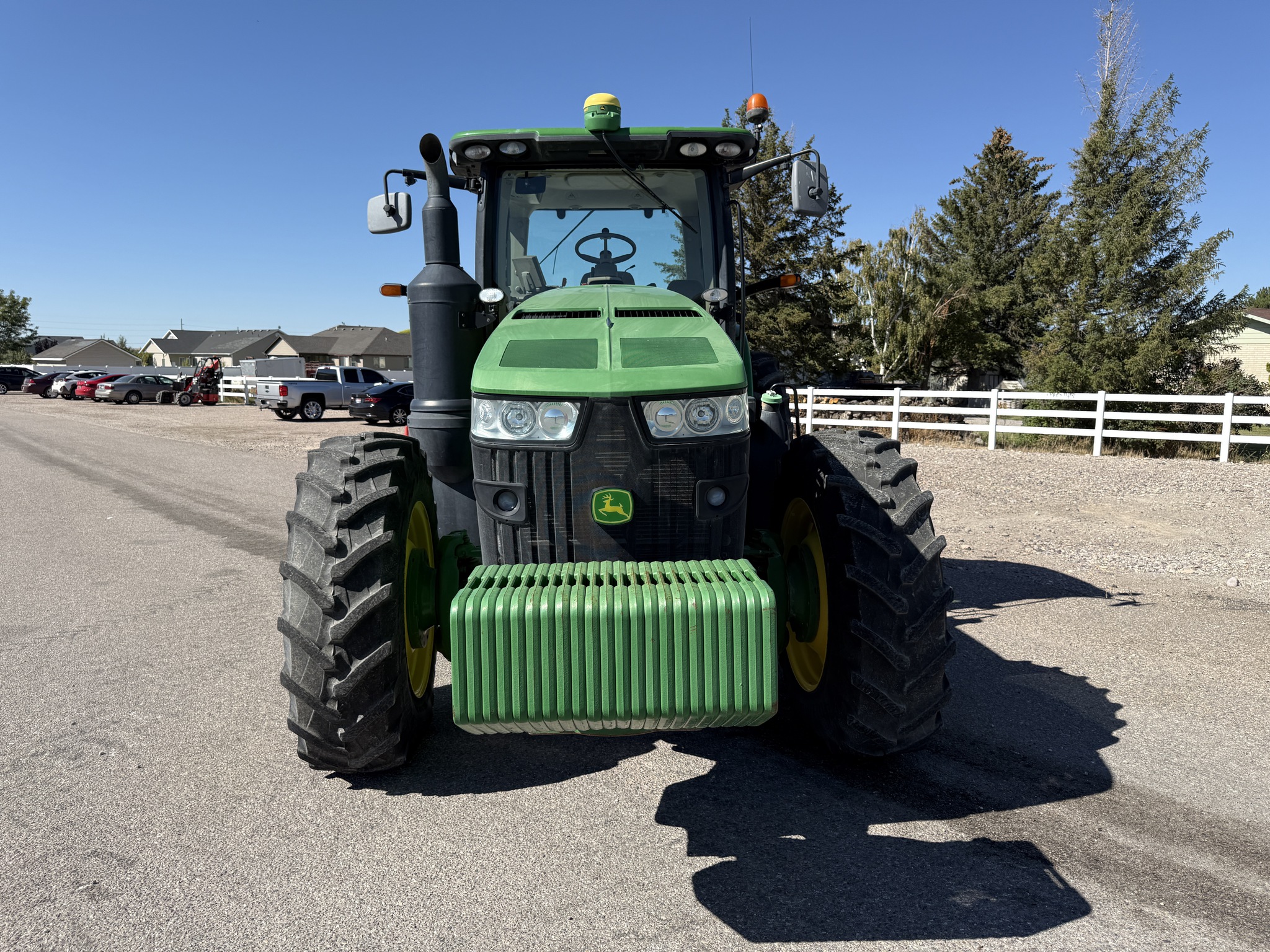 2014 John Deere 8270R Image 8