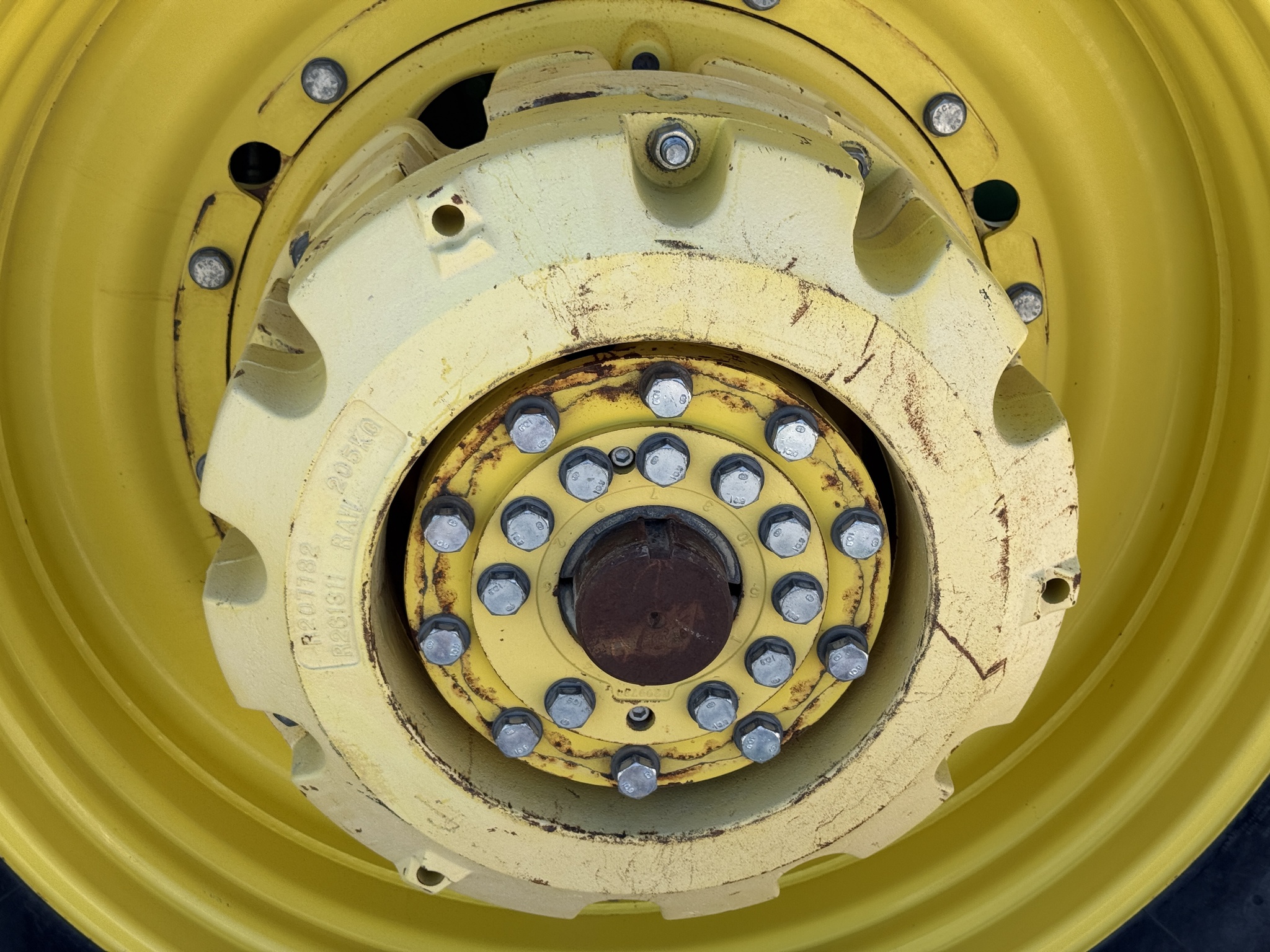 2014 John Deere 8270R Image 42