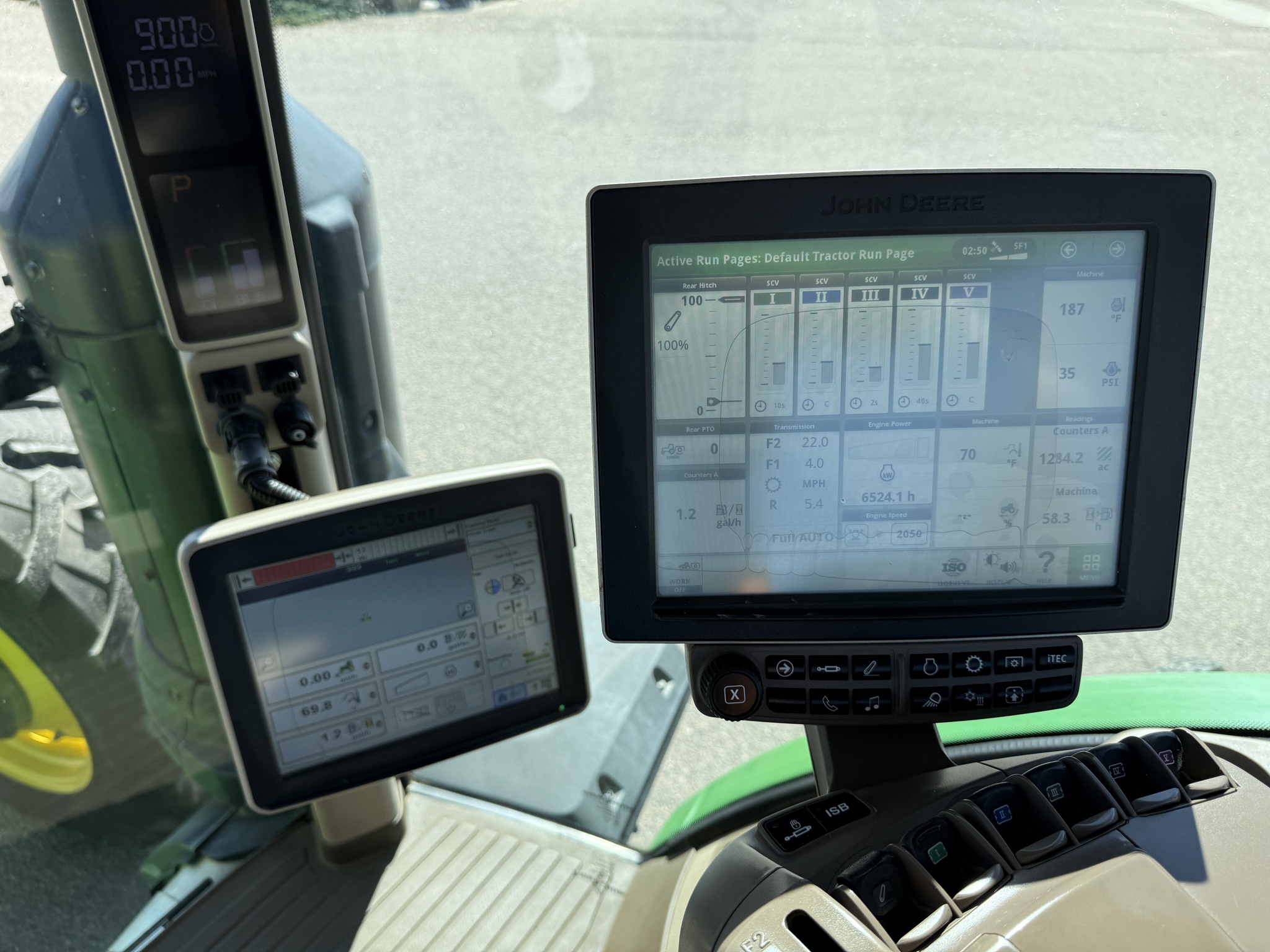 2014 John Deere 8270R Image 16