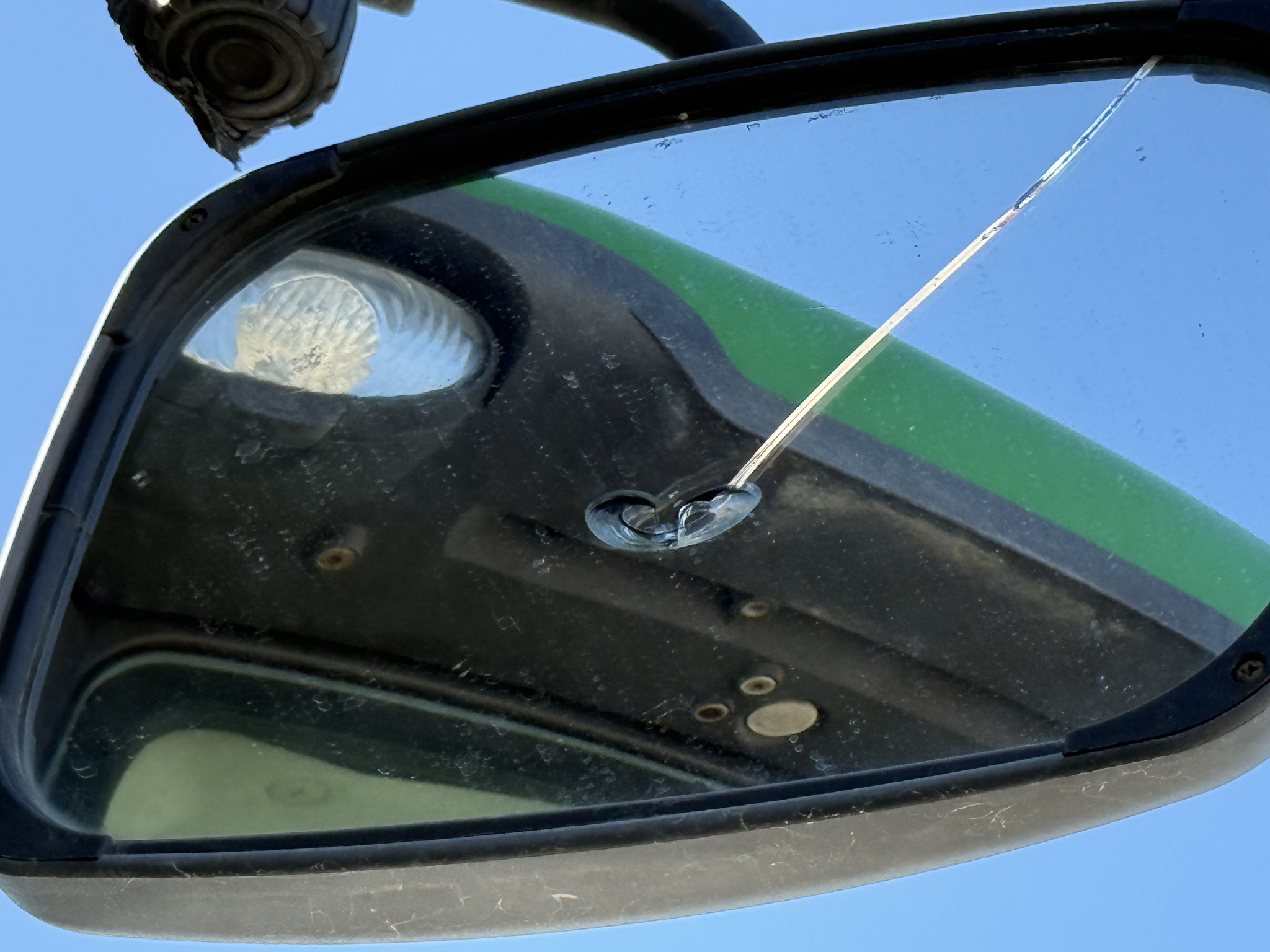 2014 John Deere 8270R Image 46