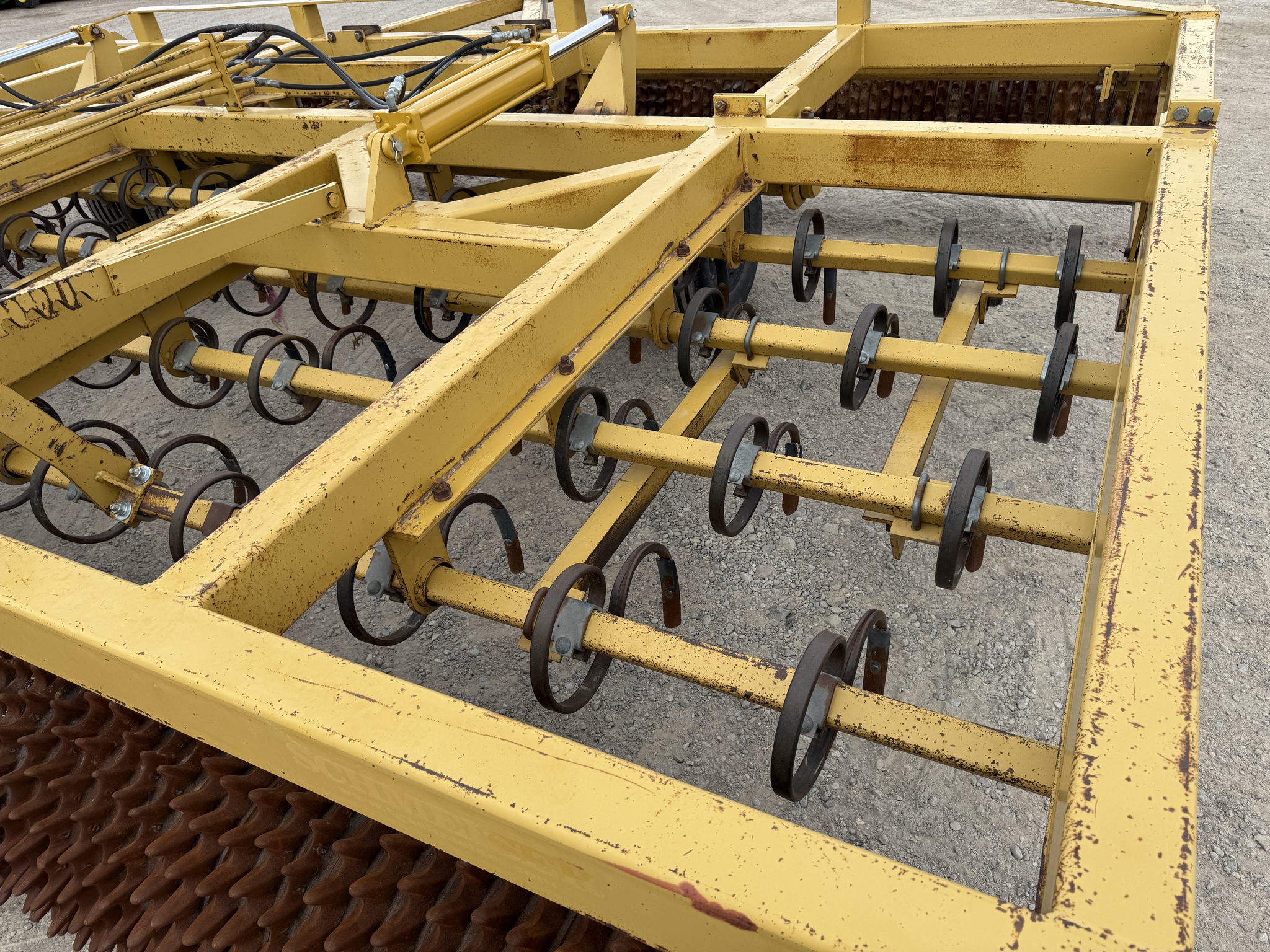 Schmeiser Till An’ Bedder 20’ Image 20