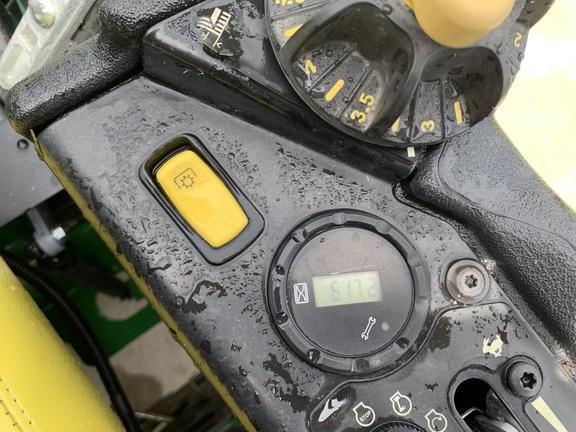 2015 John Deere Z915B