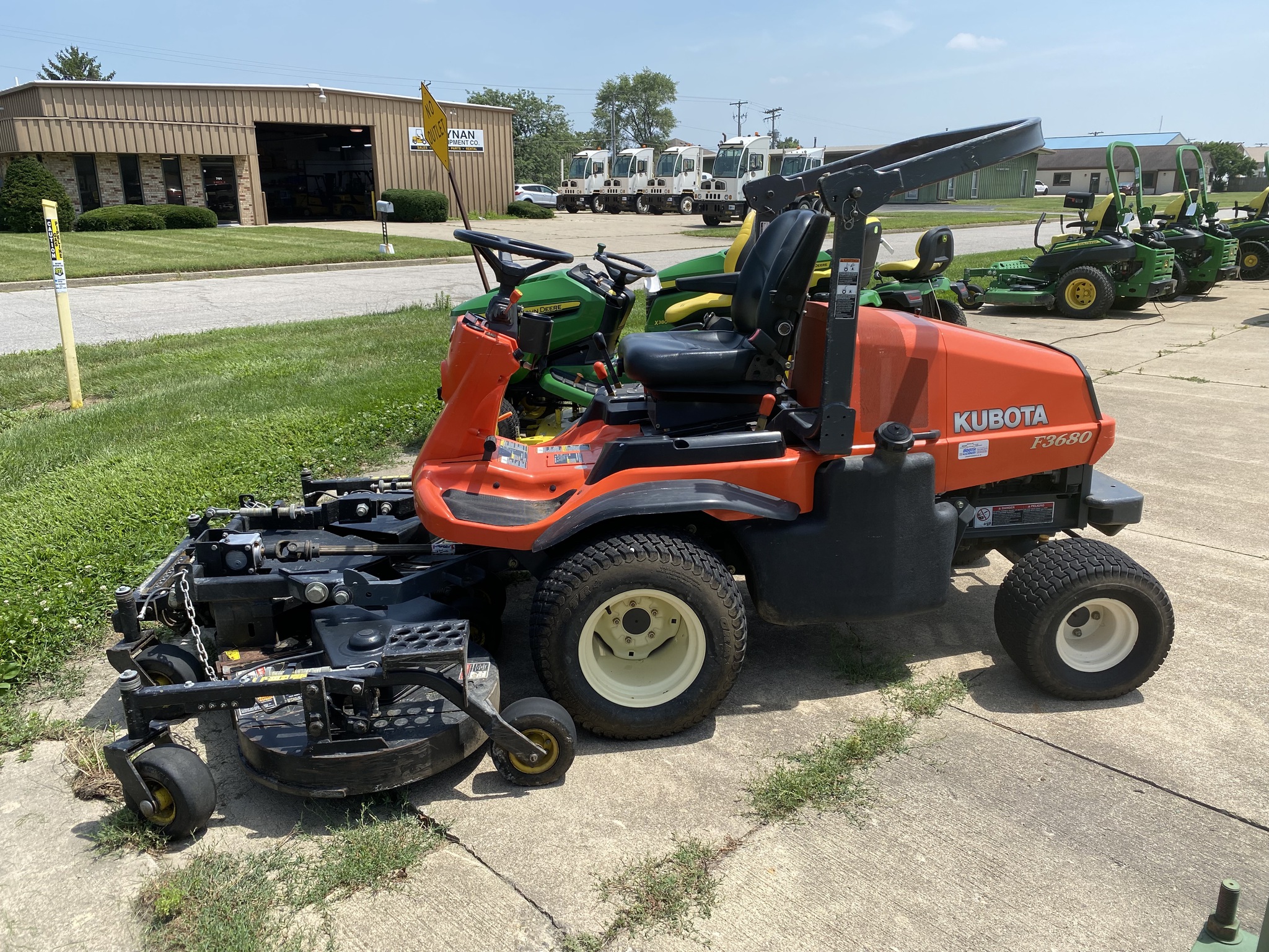 2007 Kubota F3680 Image 3