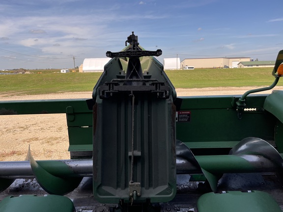 2008 John Deere 608C - Photo17