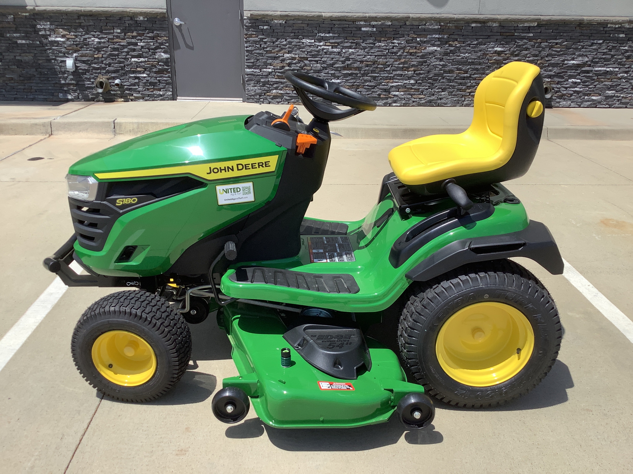 2025 John Deere S180 Image 1