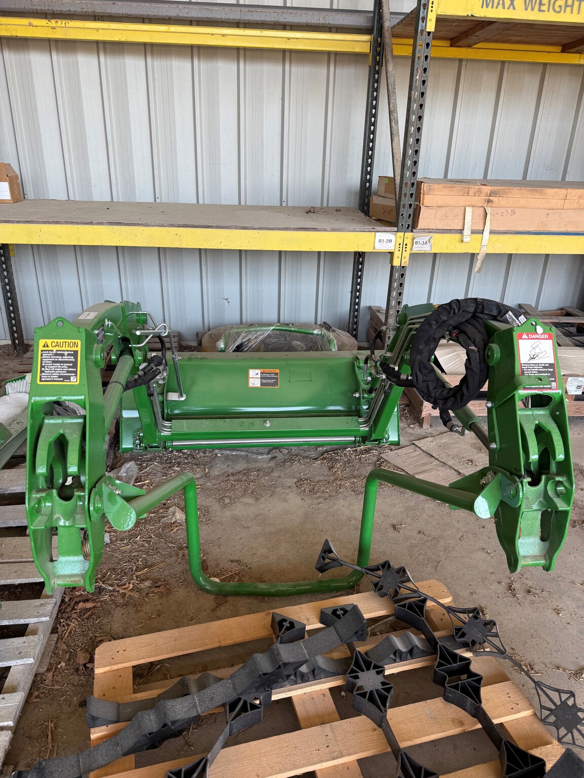 2024 John Deere 120R Image 2