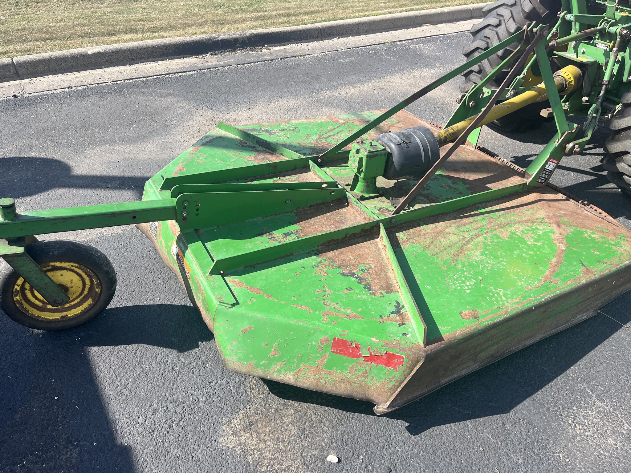 2000 John Deere 613 Image 3