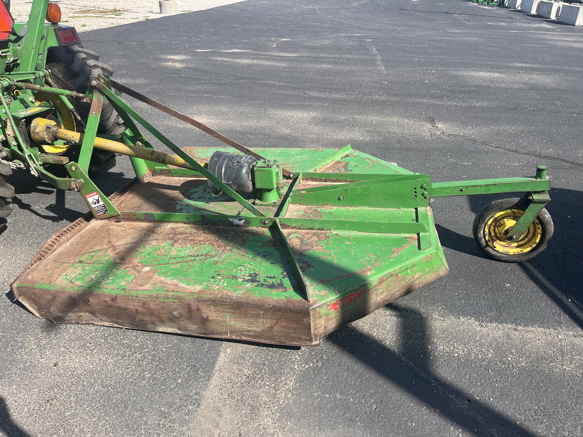 2000 John Deere 613 Image 1