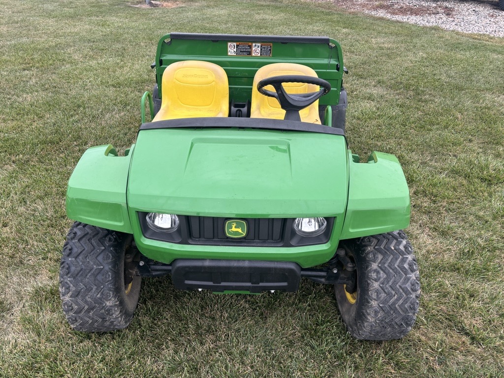 2021 John Deere TS 4X2 Image 4