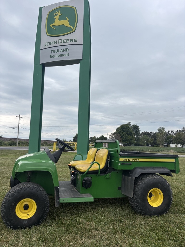 2021 John Deere TS 4X2 Image 1