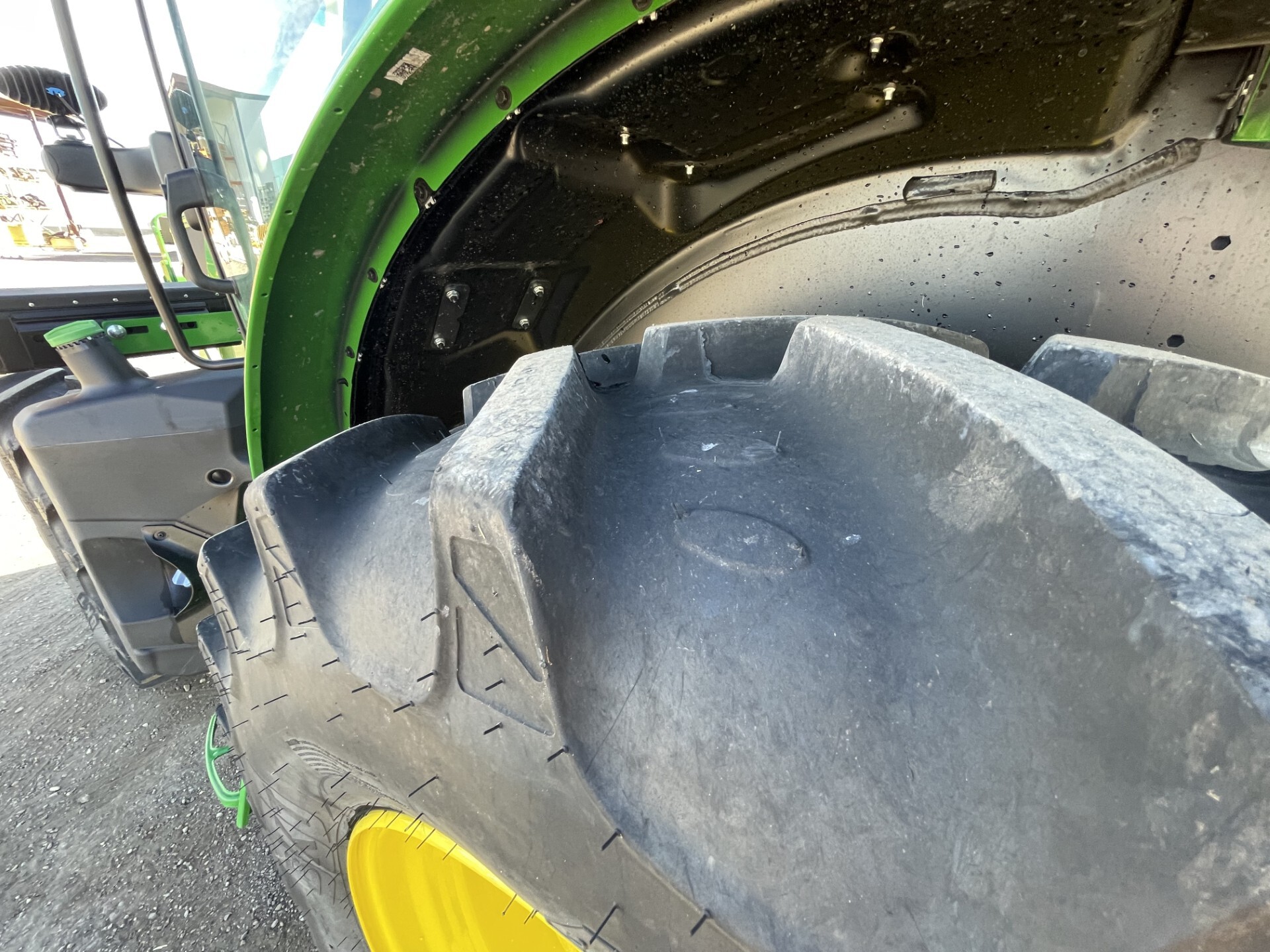 2025 John Deere 6R 120 Image 10