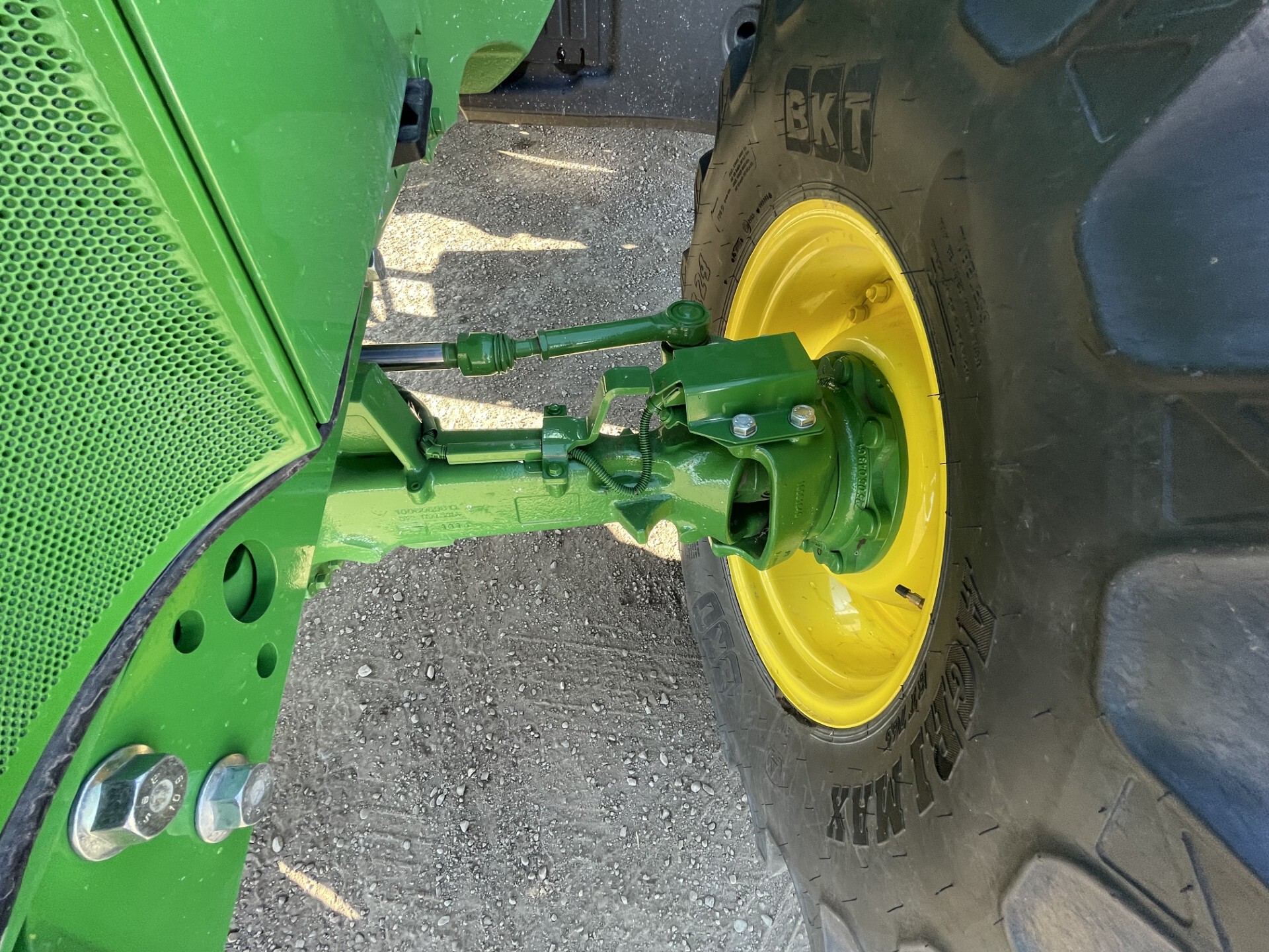2025 John Deere 6R 120 Image 14
