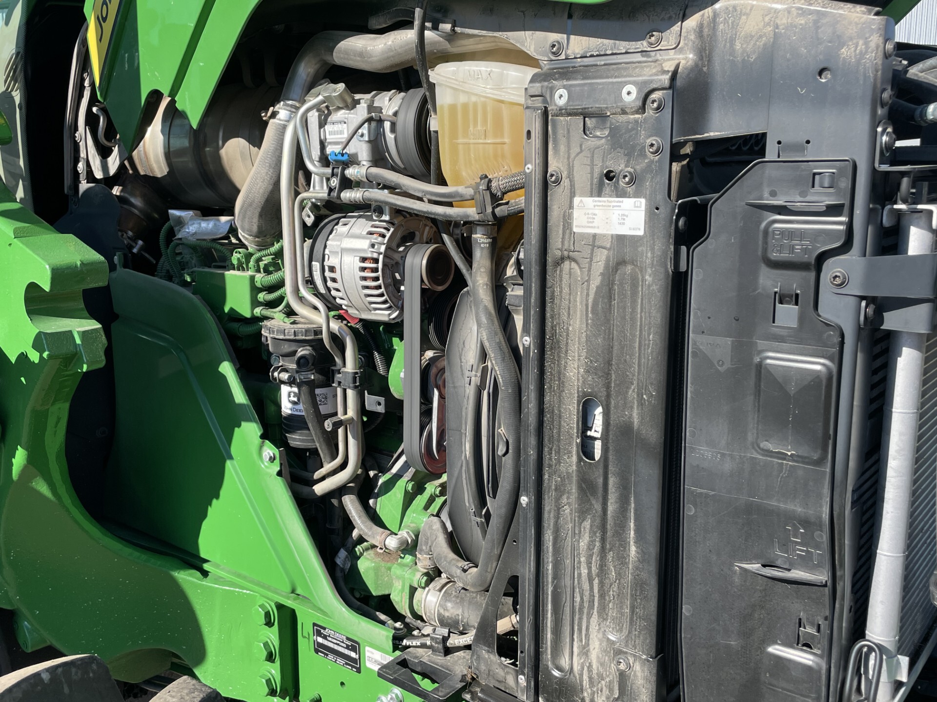2025 John Deere 6R 120 Image 17