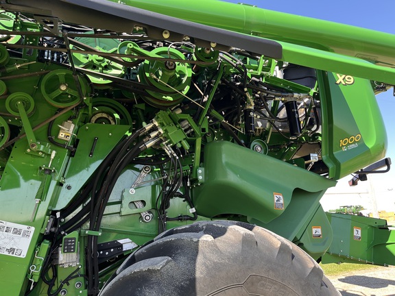 2023 John Deere X9 1000 - Photo23