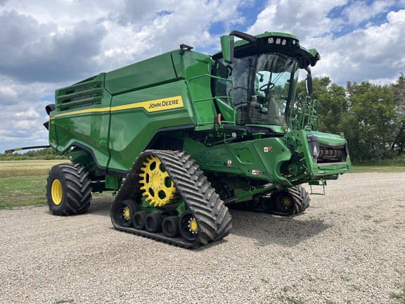  John Deere X9 1000