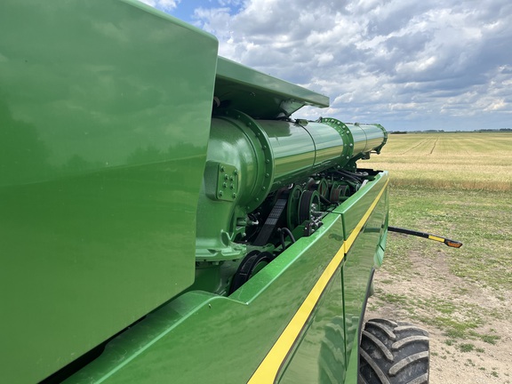 2023 John Deere X9 1000 - Photo34