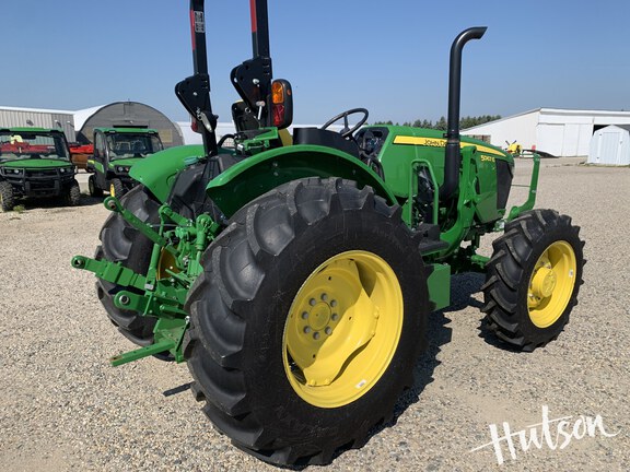 Photo of 2024 John Deere 5067E