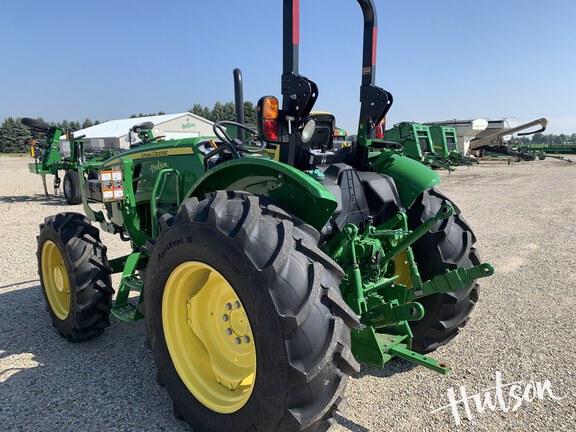 Photo of 2024 John Deere 5067E