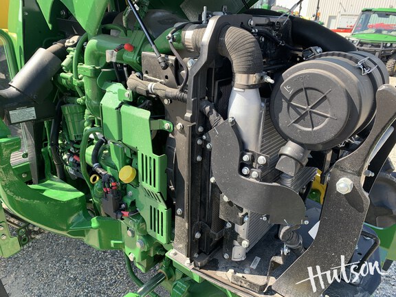 Photo of 2024 John Deere 5067E