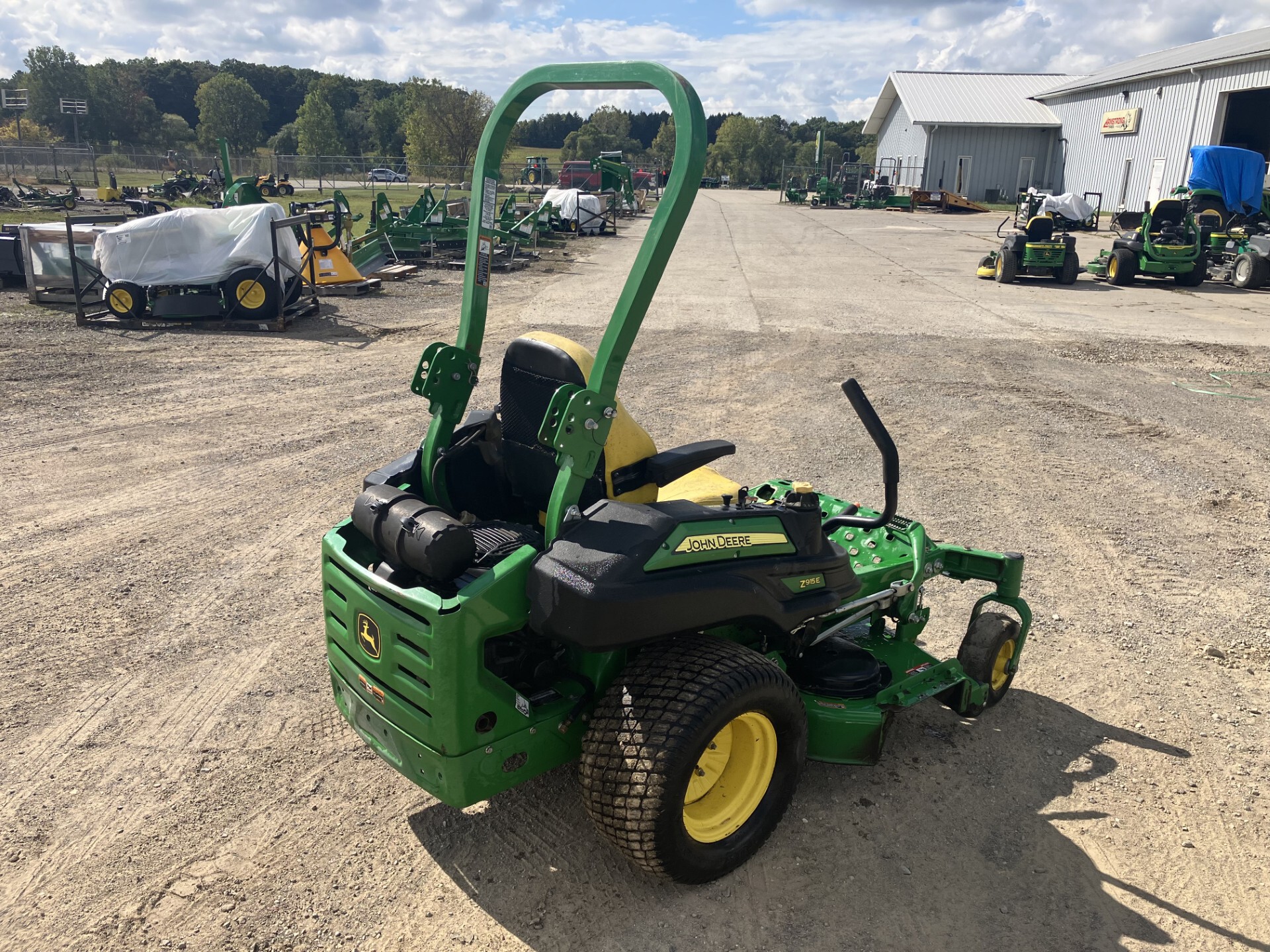2020 John Deere Z915E Image 4