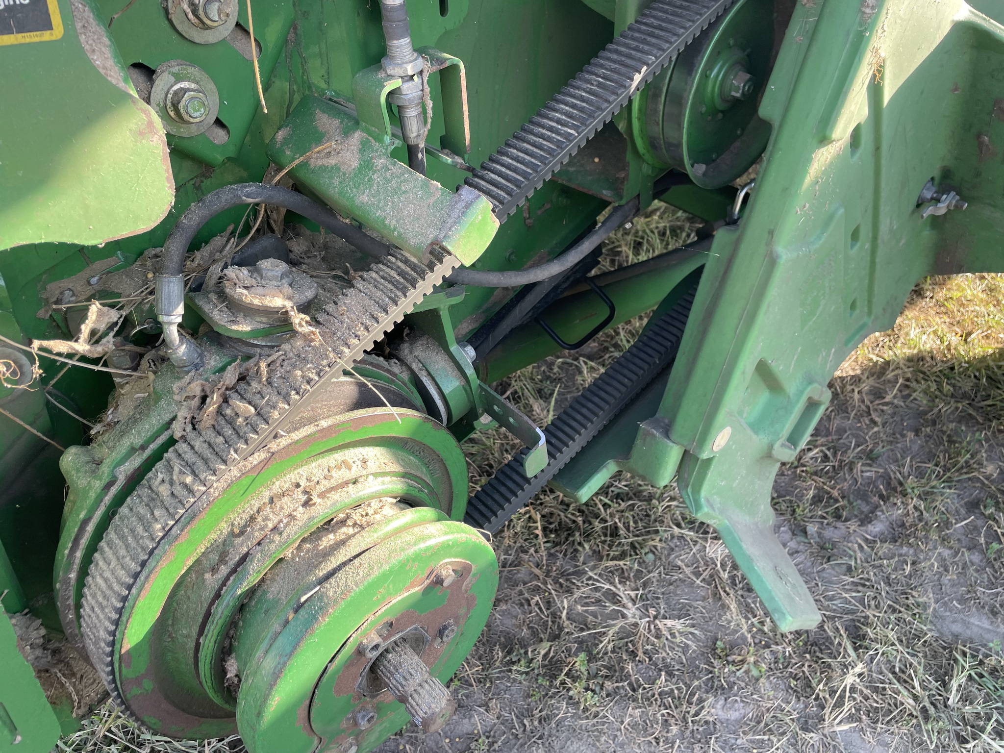  2012 John Deere S660 at Heritage Tractor in Geneseo, IL