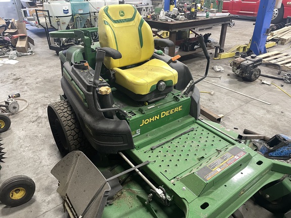 2023 John Deere Z997R - Photo1