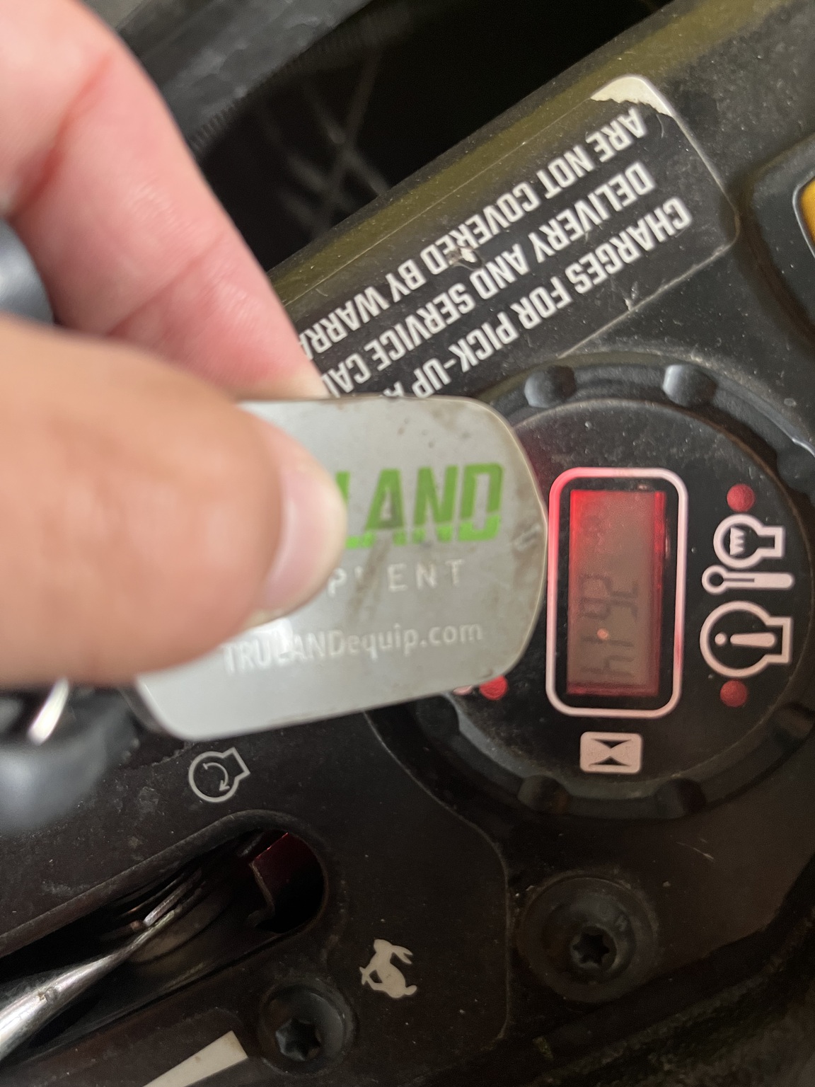 2024 John Deere Z930M Image 2