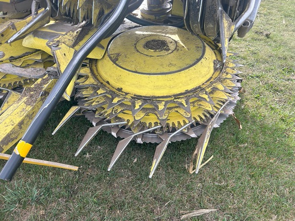 Photo of 2022 John Deere 772