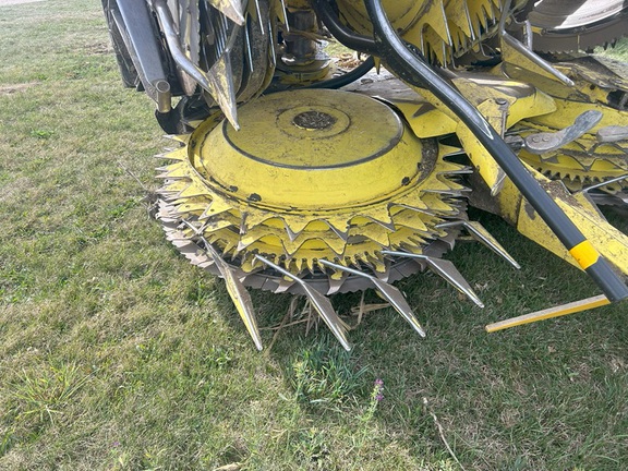 Photo of 2022 John Deere 772