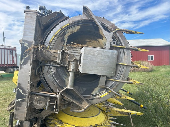 Photo of 2022 John Deere 772