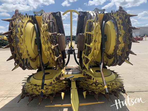 Photo of 2022 John Deere 772