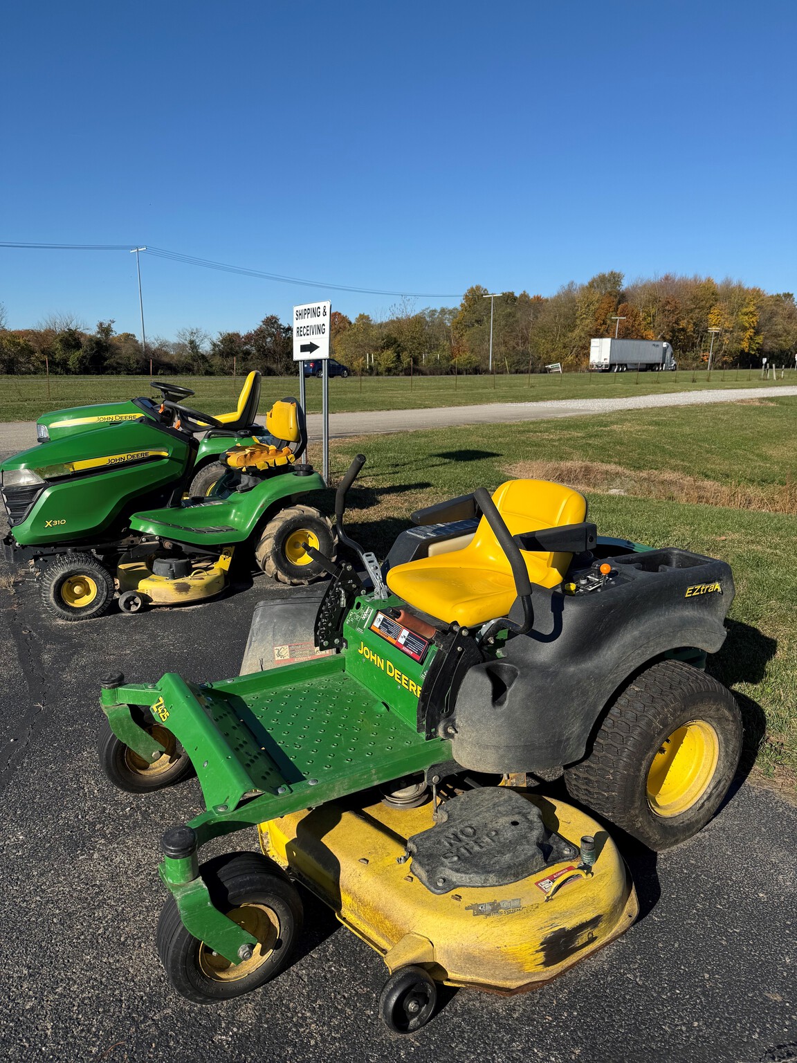 2008 John Deere Z425 Image 5