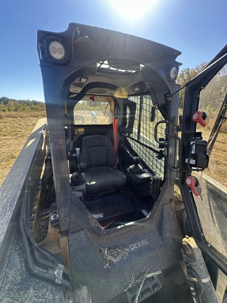 2023 John Deere 333G-5