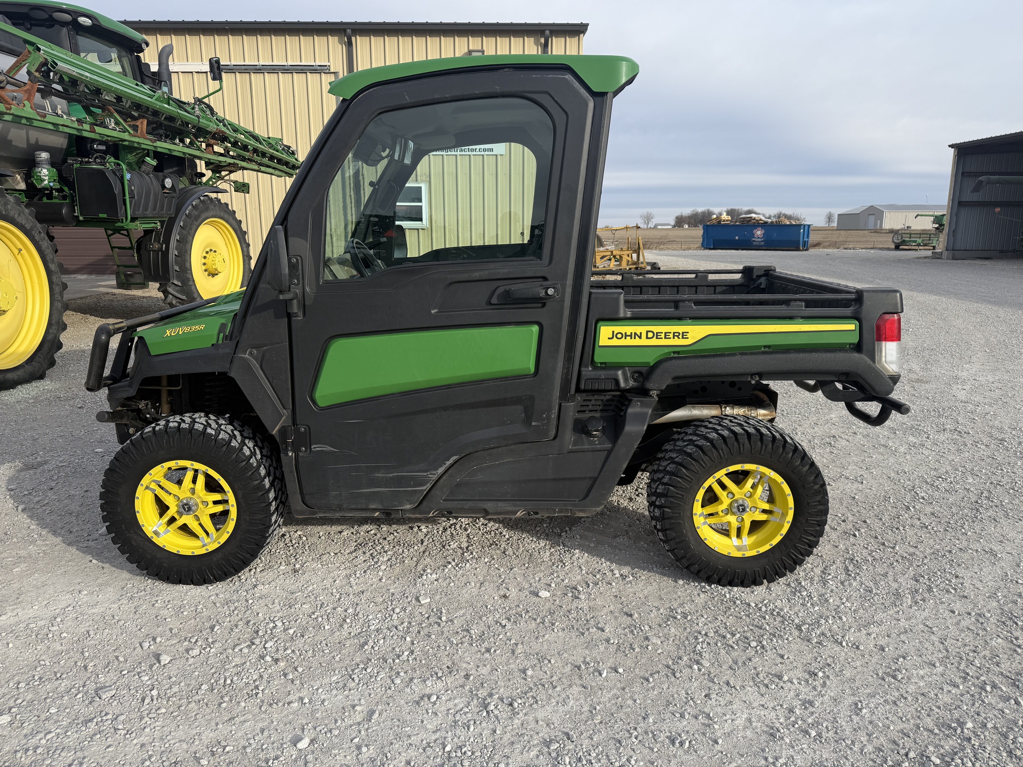  2024 John Deere XUV 835R at Heritage Tractor in Nevada, MO