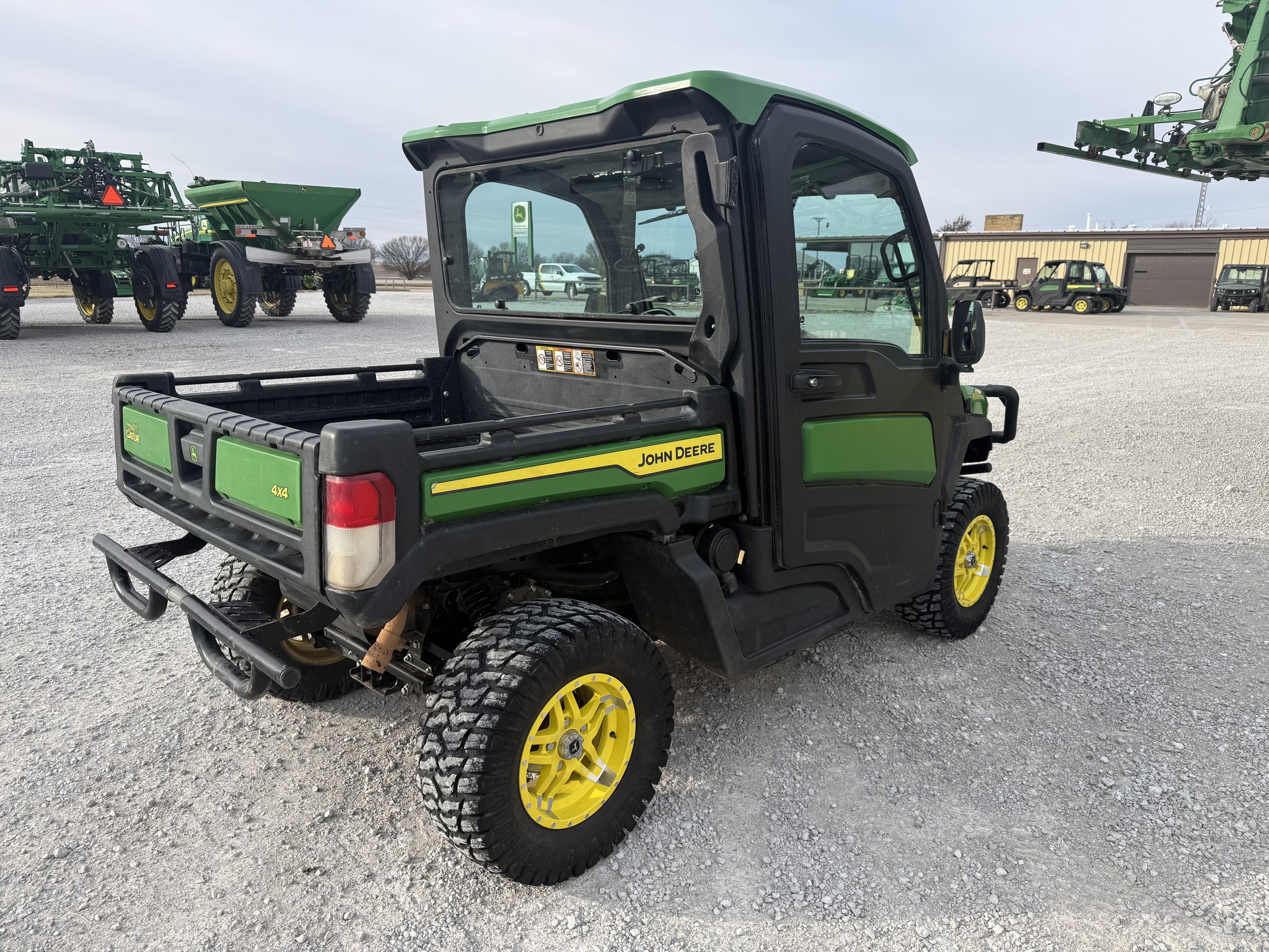  2024 John Deere XUV 835R at Heritage Tractor in Nevada, MO