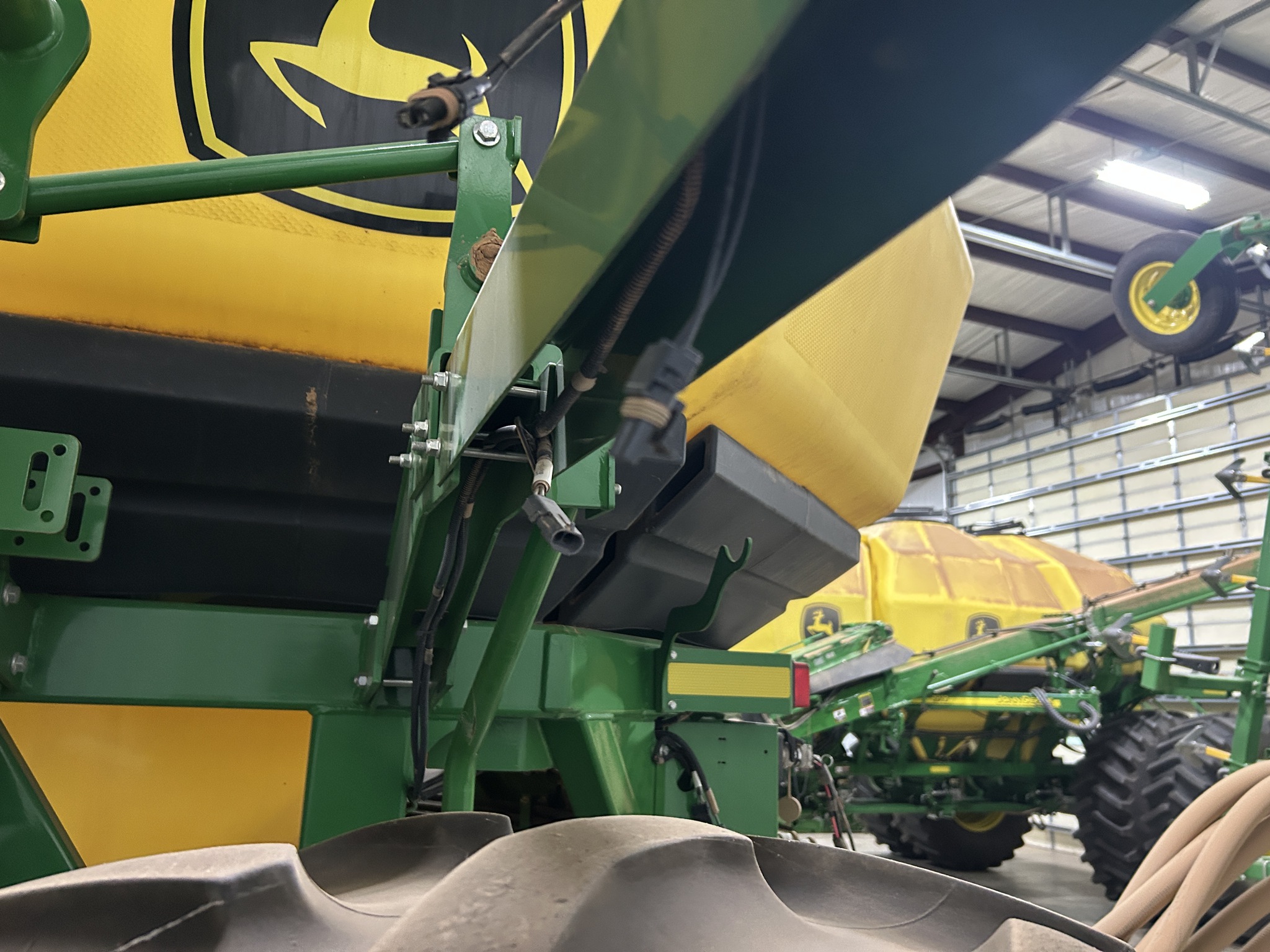 2016 John Deere 730 Image 6