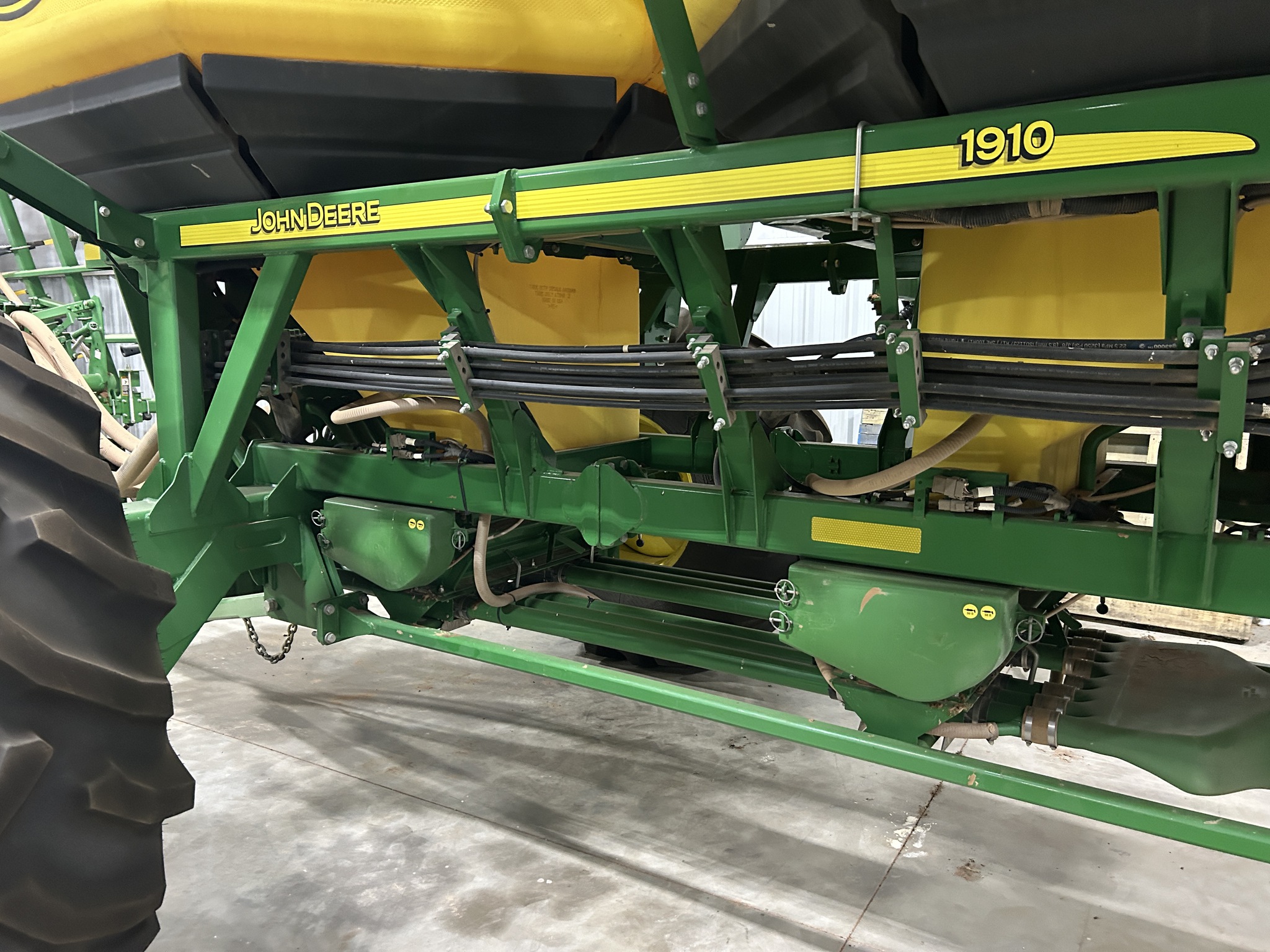 2016 John Deere 730 Image 10