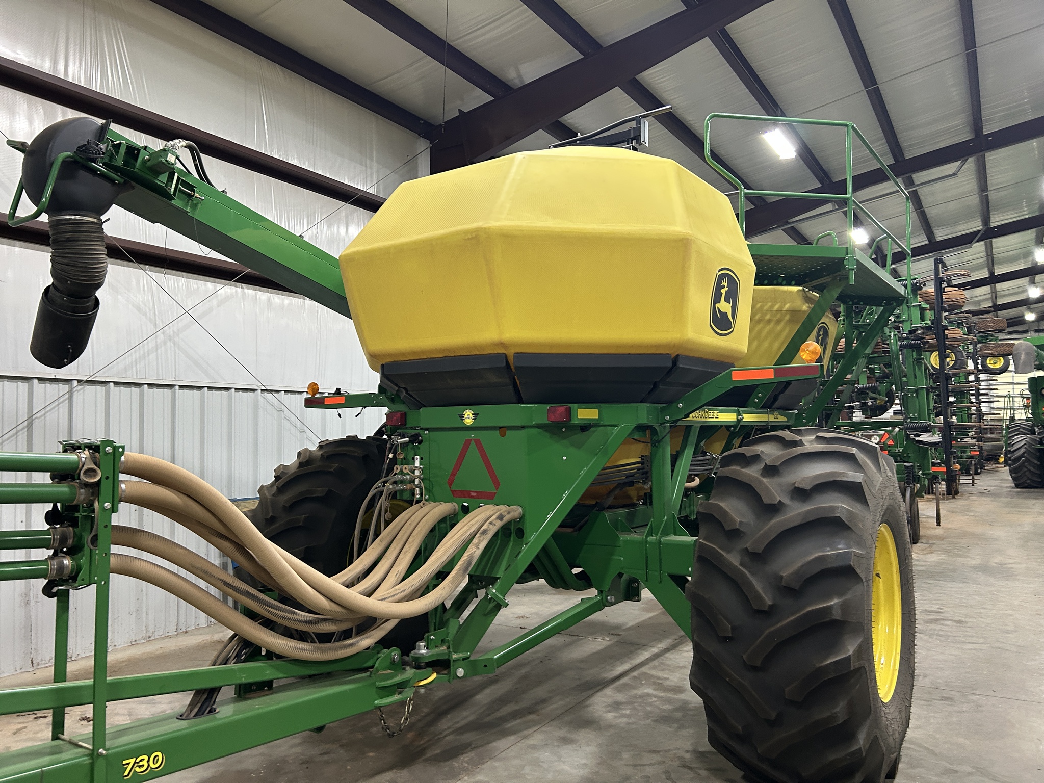 2016 John Deere 730 Image 11