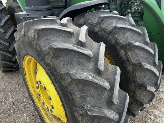 2015 John Deere 8270R - Photo11