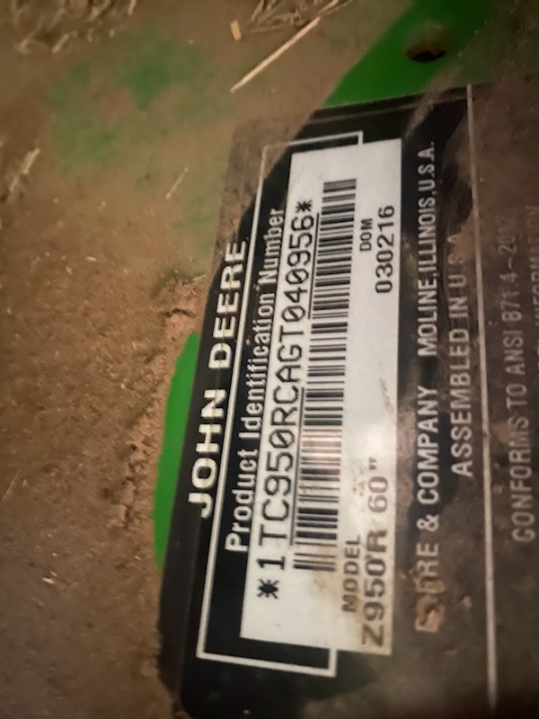 2016 John Deere Z950R Image 3