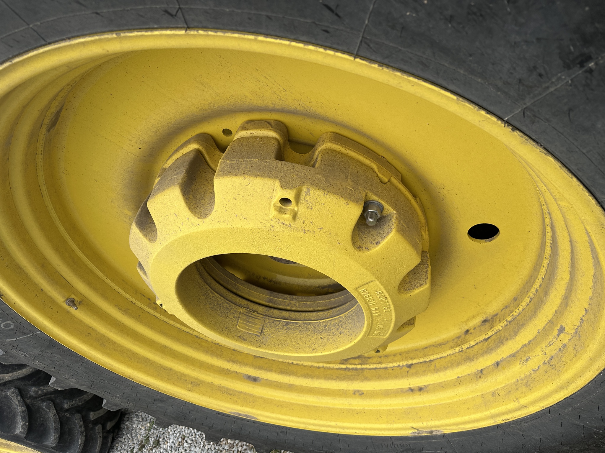 2023 John Deere 8R 340 Image 2