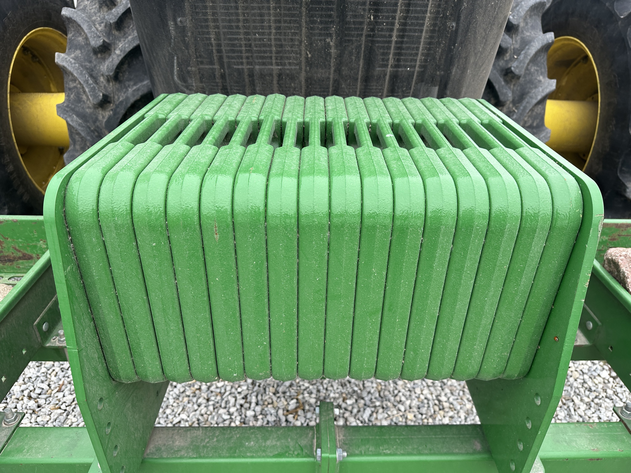 2023 John Deere 8R 340 Image 9