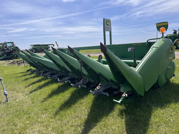  John Deere 608C