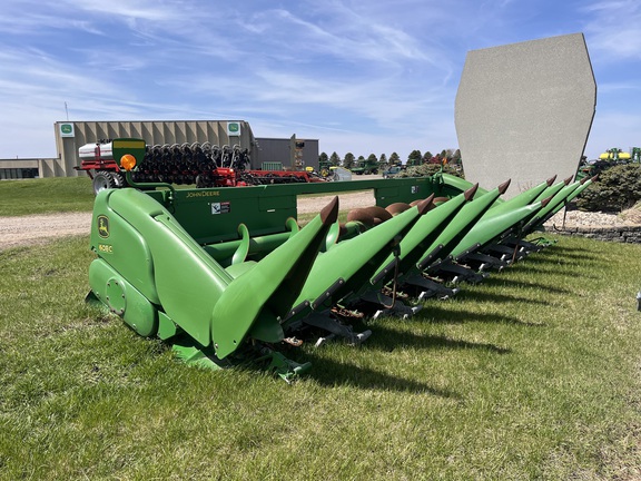 2009 John Deere 608C - Photo3