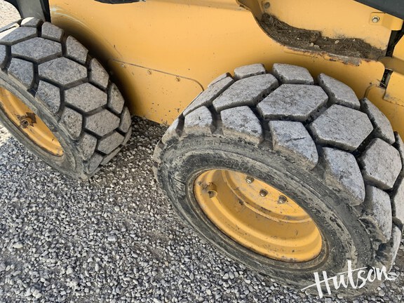 Photo of 2011 John Deere 332D