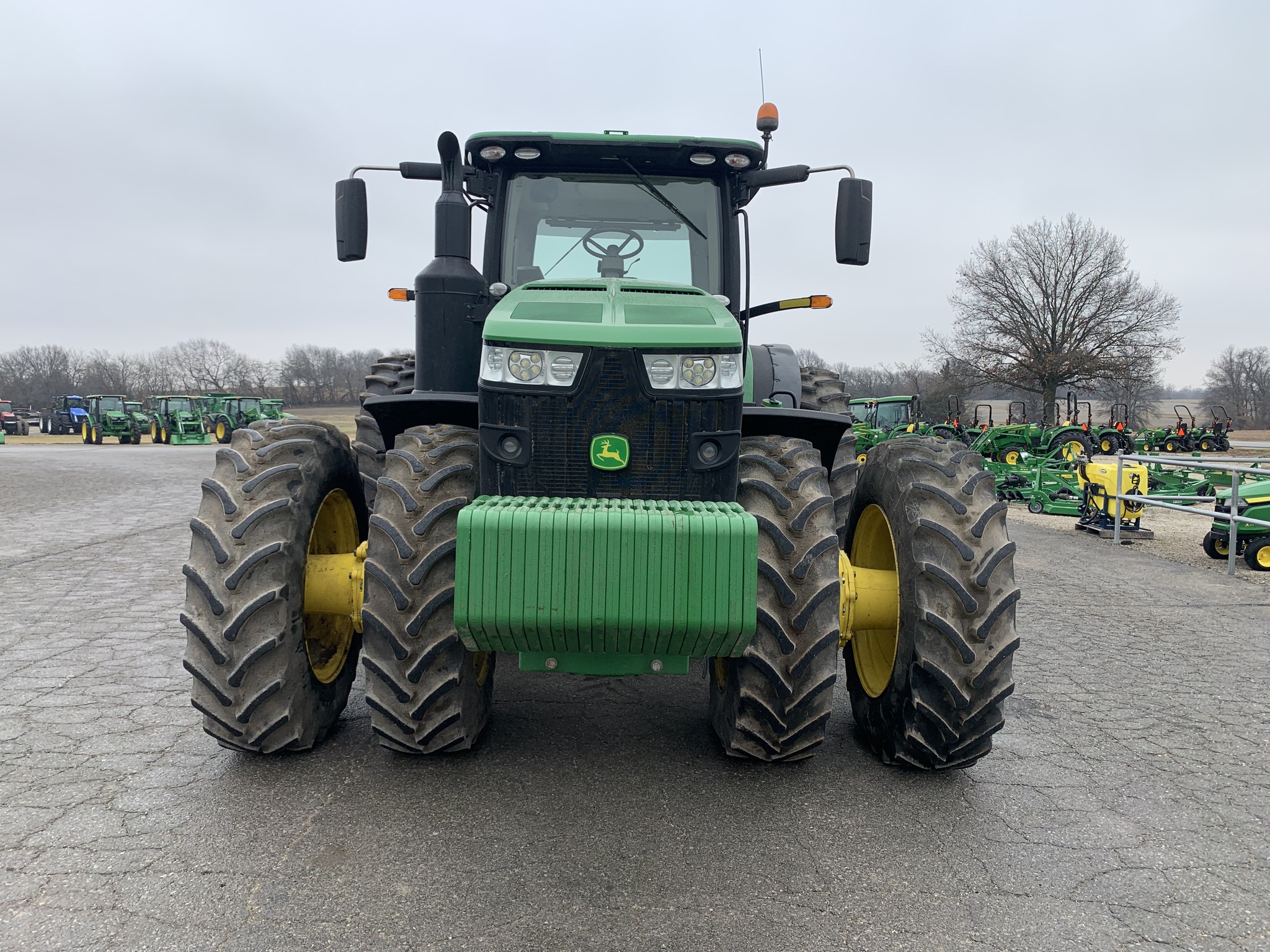  2019 John Deere 8400R at Heritage Tractor in Baldwin City, KS
