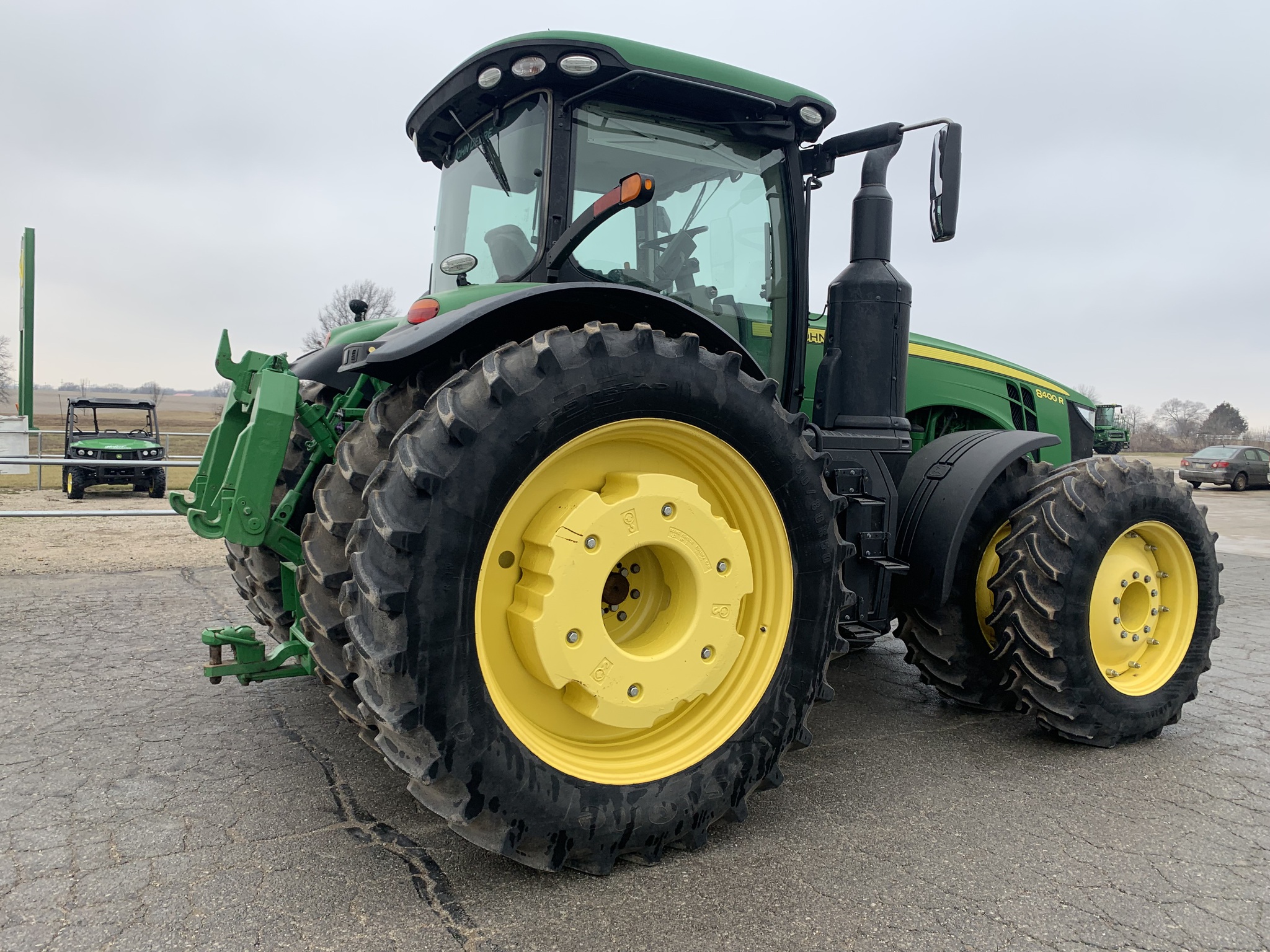  2019 John Deere 8400R at Heritage Tractor in Baldwin City, KS