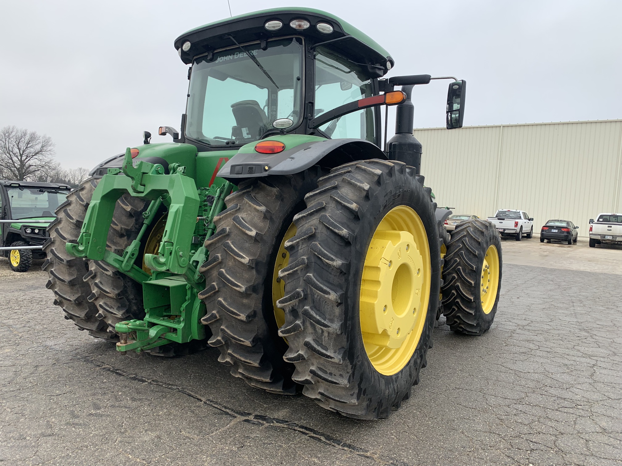  2019 John Deere 8400R at Heritage Tractor in Baldwin City, KS