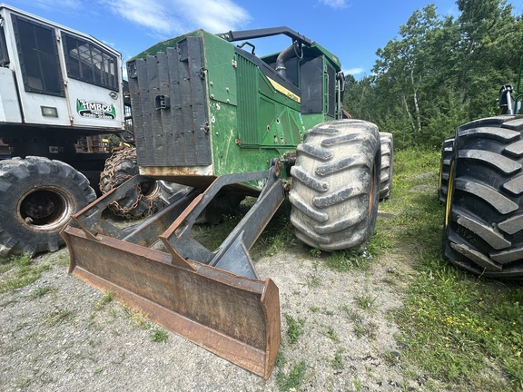 2016 John Deere 848L